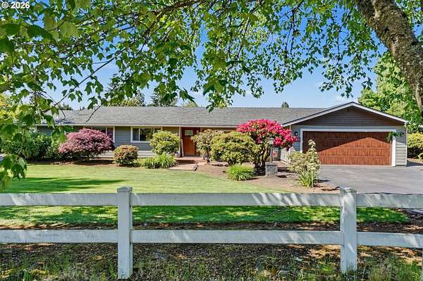 1.58 Acres of Land with Home for Sale in Salem, Oregon