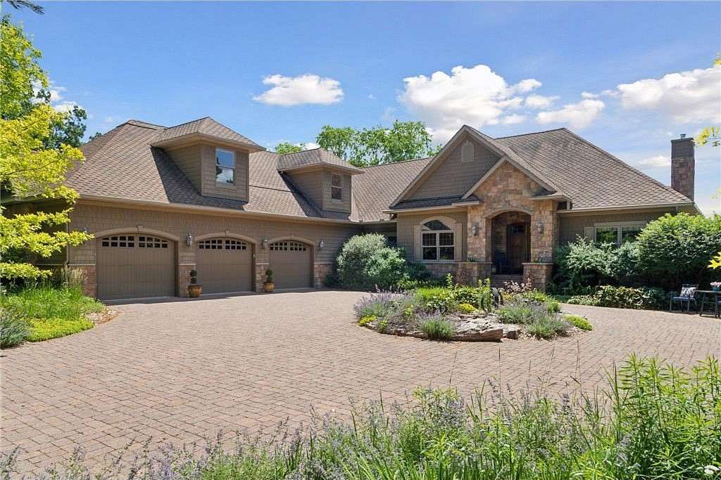 3 Acres of Land with Home for Sale in Stillwater, Minnesota