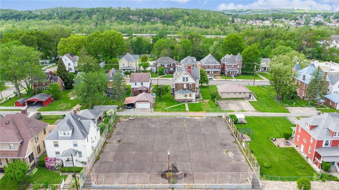 0.31 Acres of Residential Land for Sale in Connellsville, Pennsylvania