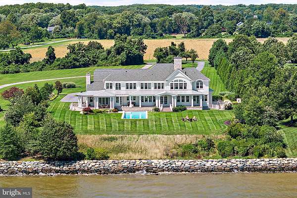 3.1 Acres of Land with Home for Sale in Annapolis, Maryland