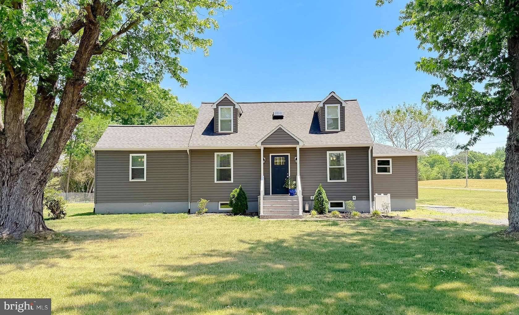 2.4 Acres of Land with Home for Sale in Huntingtown, Maryland
