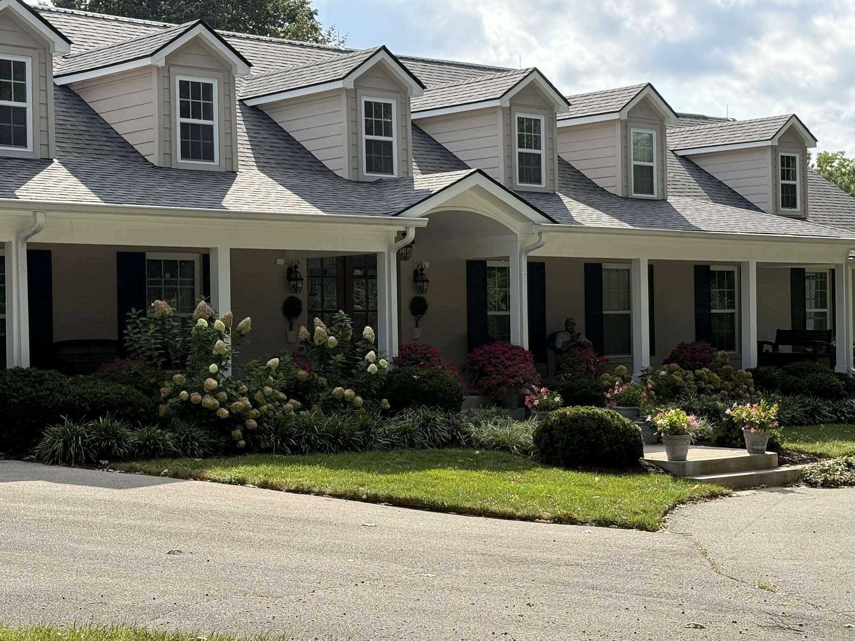 14 Acres of Land with Home for Sale in Lexington, Kentucky