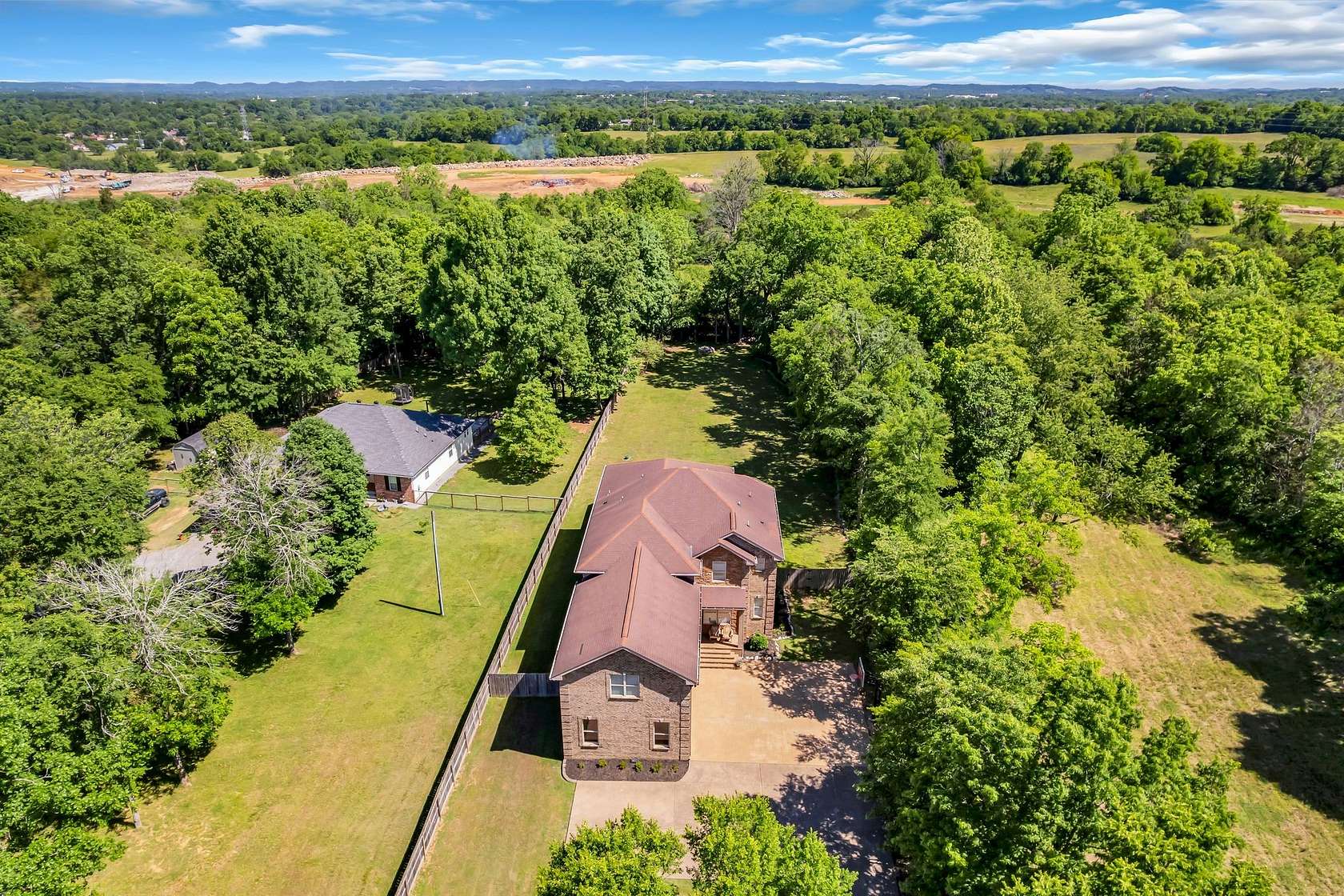 2 Acres of Land with Home for Sale in Gallatin, Tennessee