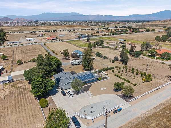 5 Acres of Land with Home for Sale in Hemet, California