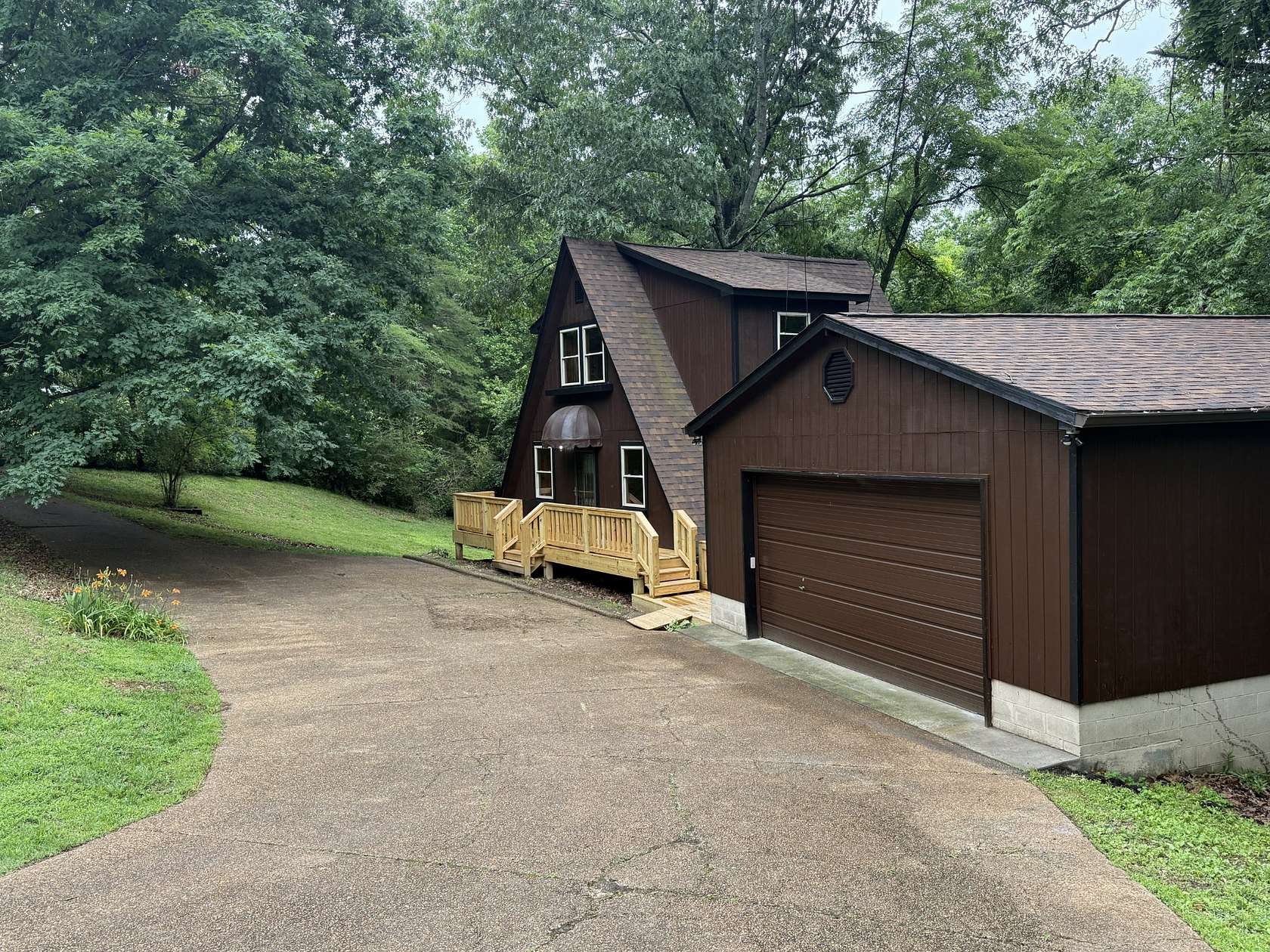 2.5 Acres of Land with Home for Sale in Pegram, Tennessee
