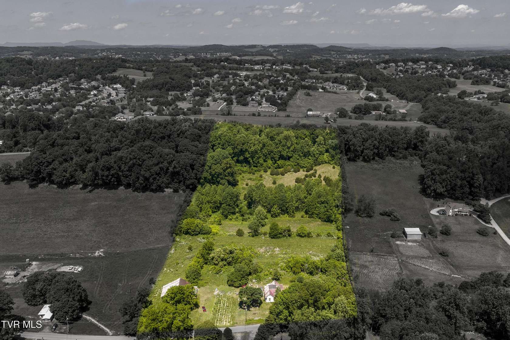 13.6 Acres of Land with Home for Sale in Johnson City, Tennessee