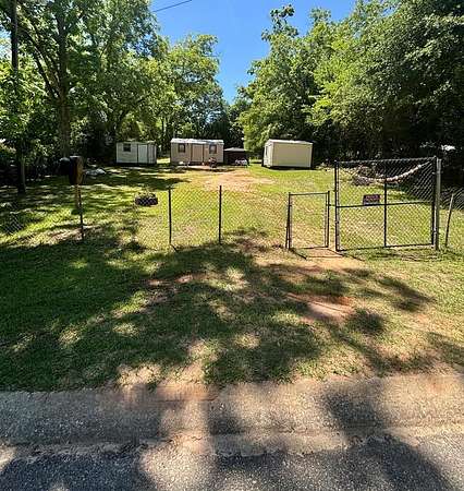 0.18 Acres of Land for Sale in Lumpkin, Georgia