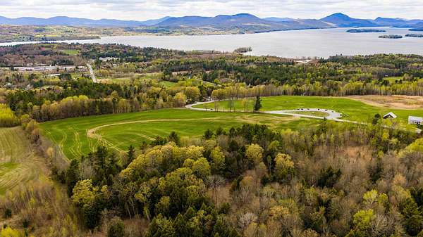 36 Acres of Recreational Land for Sale in Derby Town, Vermont