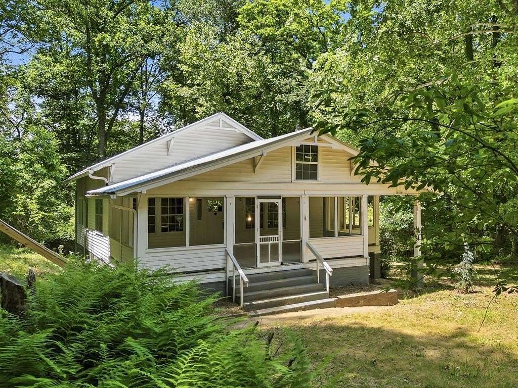 3 Acres of Land with Home for Sale in Blue Ridge, Georgia