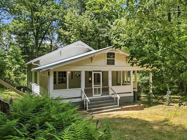 3 Acres of Land with Home for Sale in Blue Ridge, Georgia