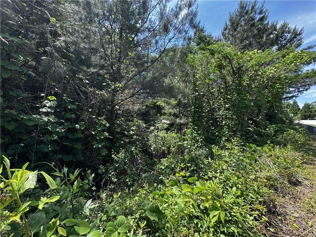 0.92 Acres of Residential Land for Sale in Hoschton, Georgia