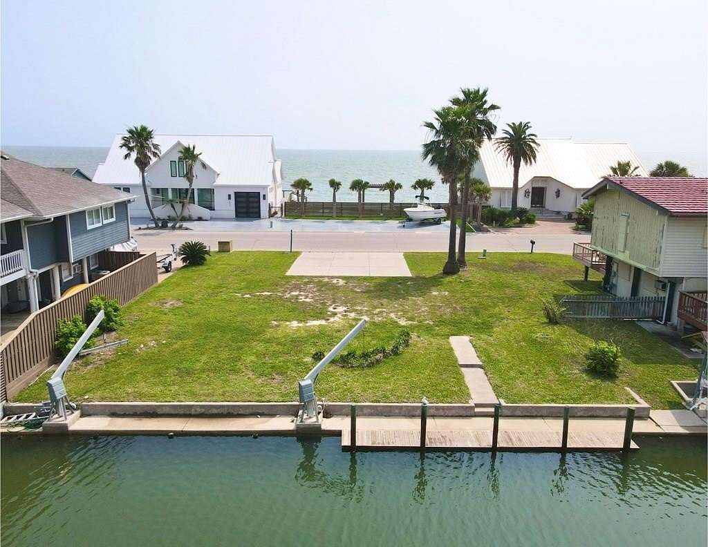 0.12 Acres of Residential Land for Sale in Rockport, Texas