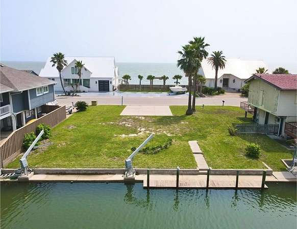 0.12 Acres of Residential Land for Sale in Rockport, Texas