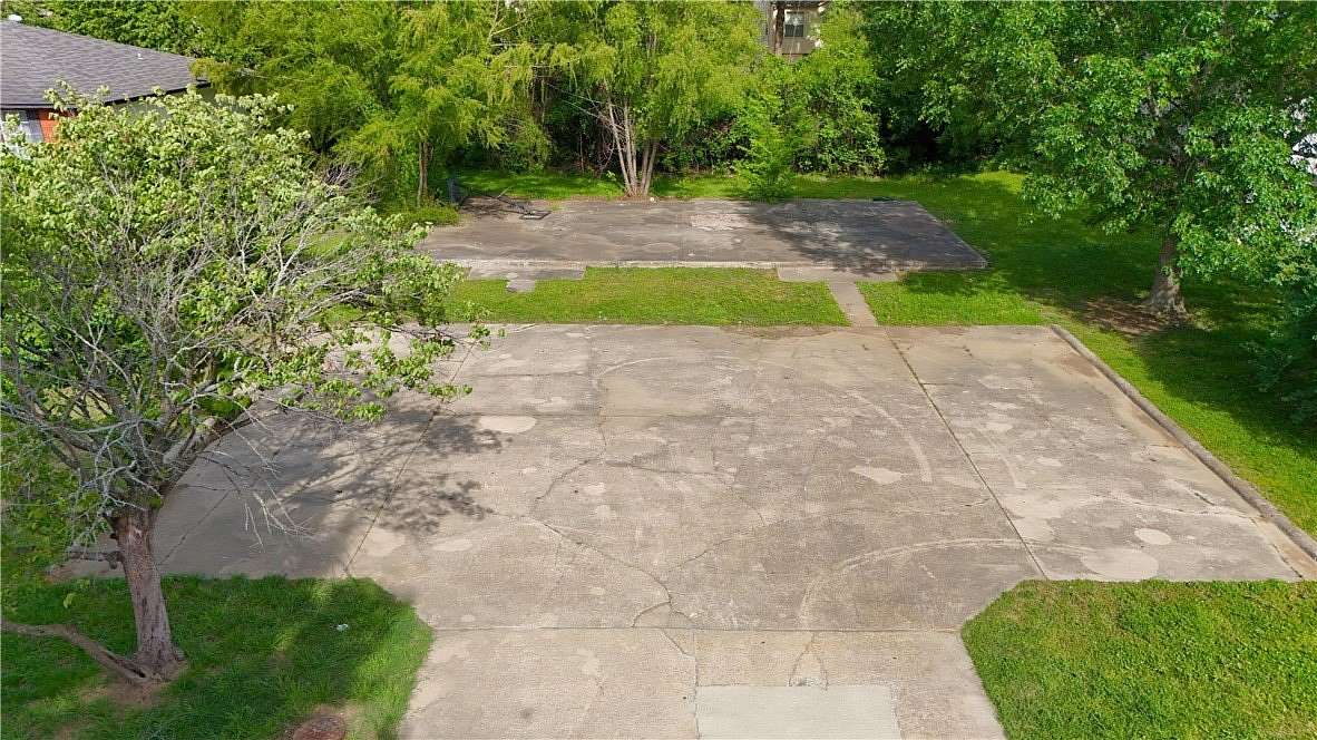 0.3 Acres of Residential Land for Sale in Fayetteville, Arkansas