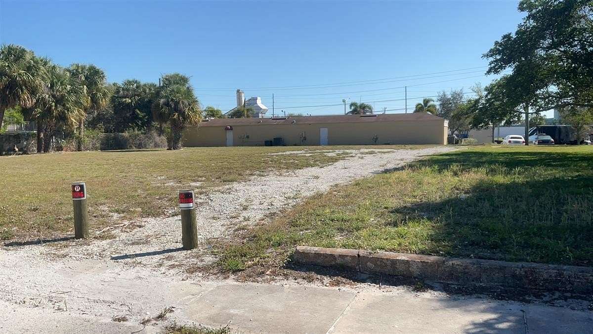 0.48 Acres of Mixed-Use Land for Sale in Fort Pierce, Florida