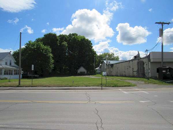 0.42 Acres of Mixed-Use Land for Sale in Madison, Maine