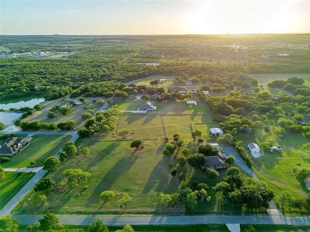 1.38 Acres of Residential Land for Sale in Burleson, Texas