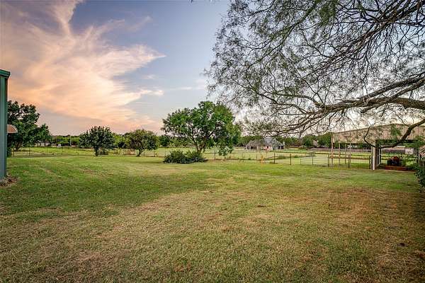 1.38 Acres of Residential Land for Sale in Burleson, Texas