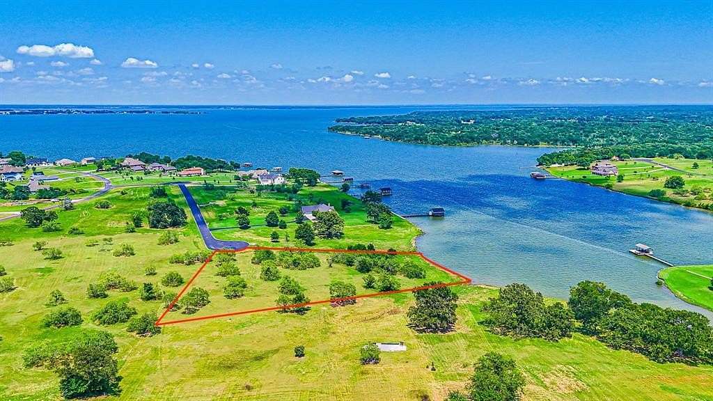 2 Acres of Land for Sale in Streetman, Texas