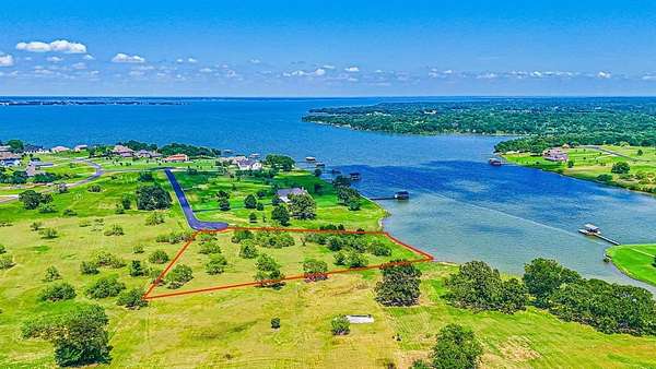 2 Acres of Land for Sale in Streetman, Texas