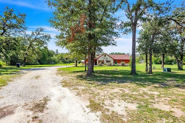 19.7 Acres of Land with Home for Sale in Teague, Texas
