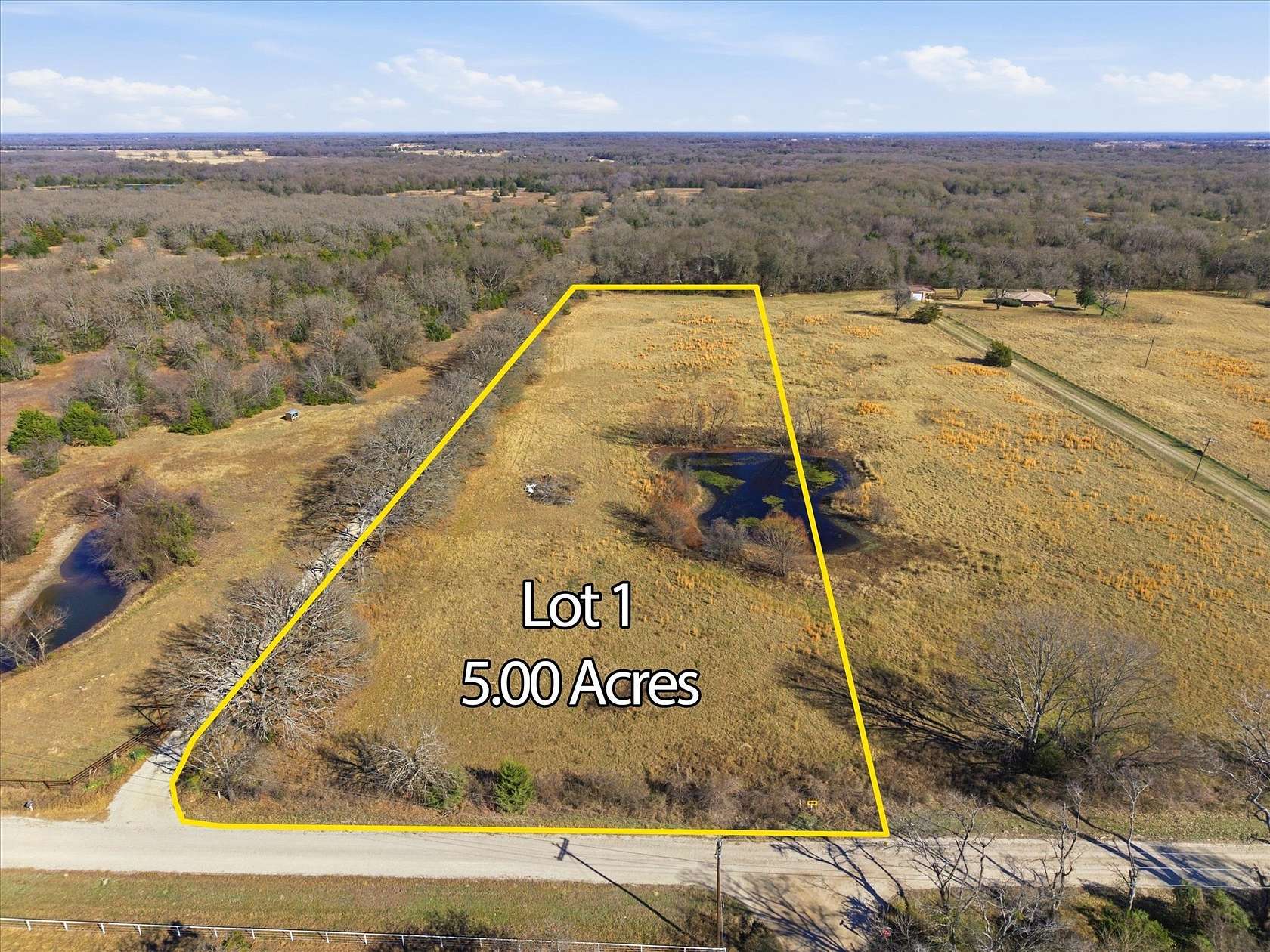 5 Acres of Residential Land for Sale in Terrell, Texas