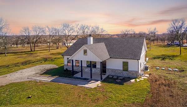 1.5 Acres of Land with Home for Sale in Wortham, Texas