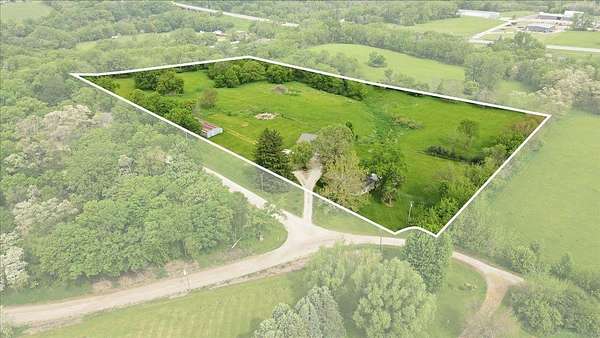10 Acres of Land with Home for Sale in Eldora, Iowa