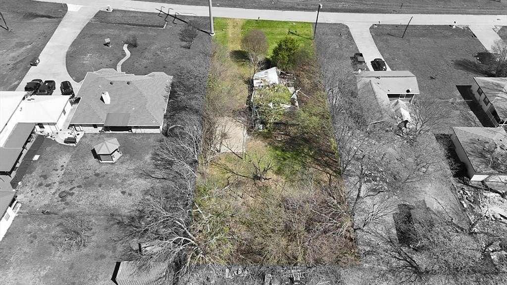 0.29 Acres of Residential Land for Sale in Wilmer, Texas