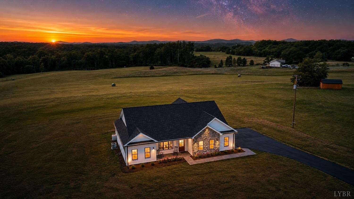 1.5 Acres of Land with Home for Sale in Bedford, Virginia