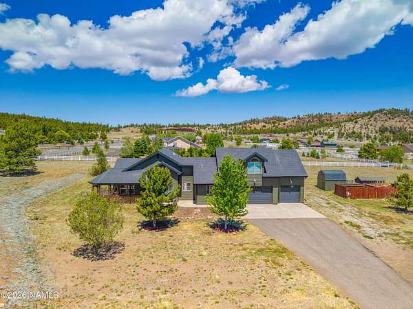 2.25 Acres of Land with Home for Sale in Flagstaff, Arizona