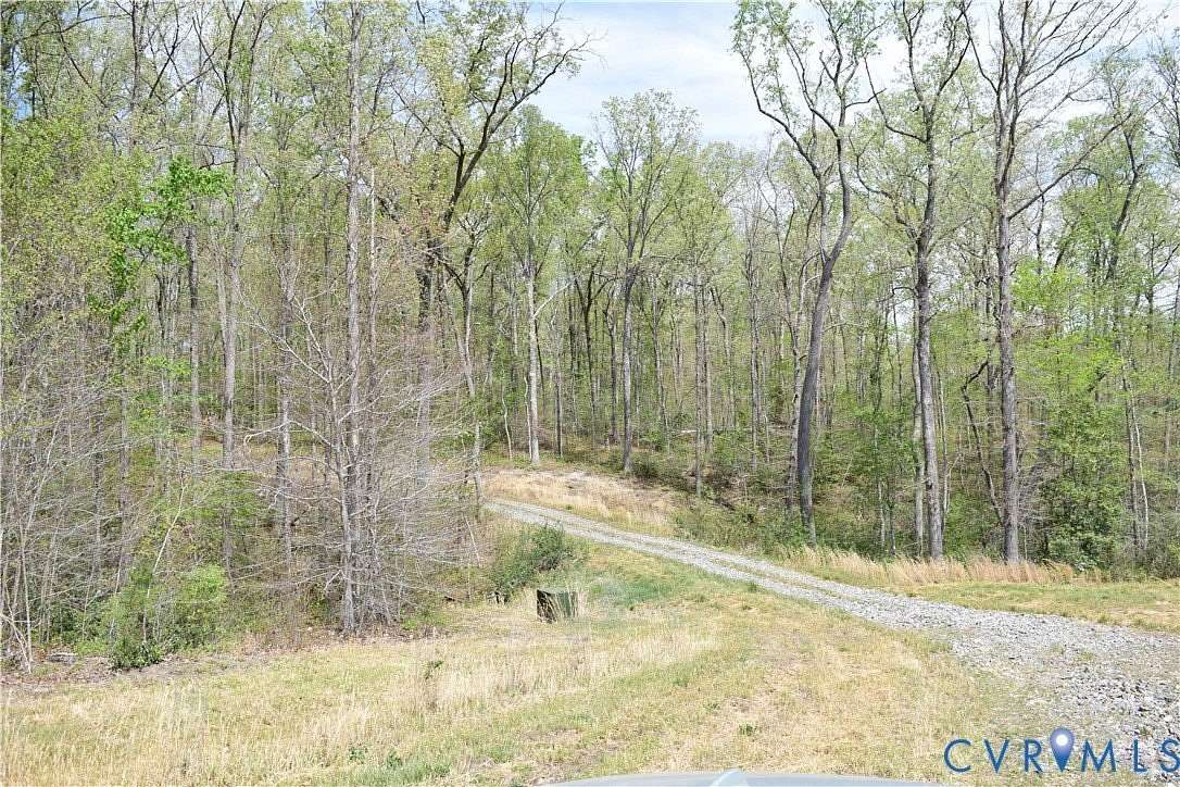 18.2 Acres of Agricultural Land for Sale in Mineral, Virginia