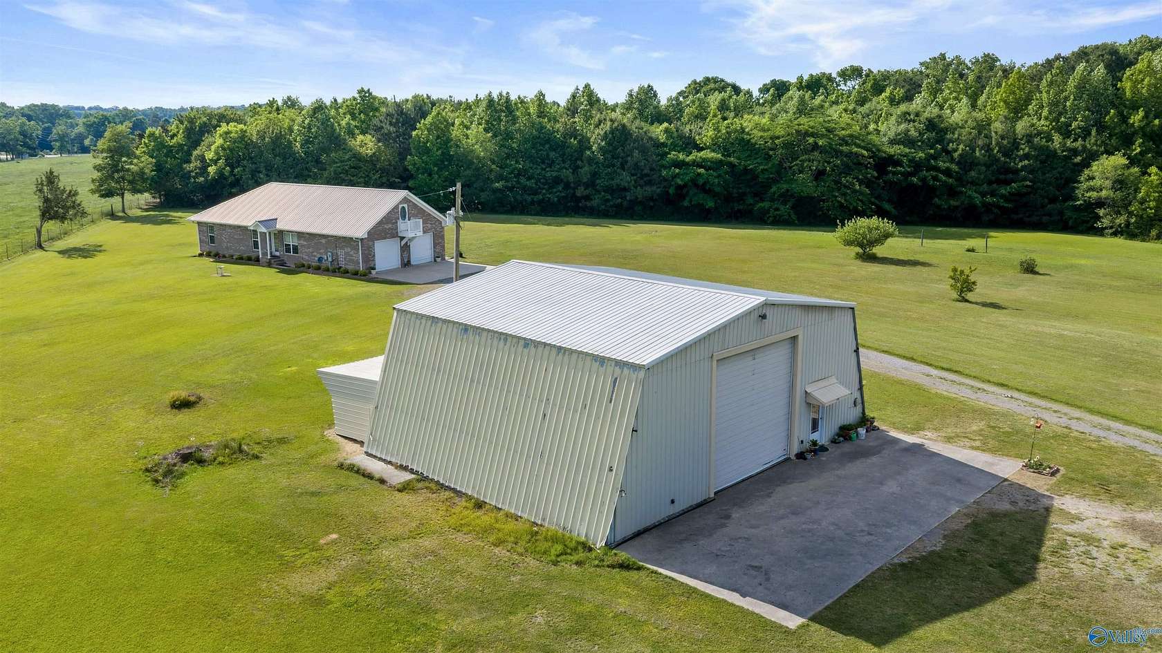 3.88 Acres of Land with Home for Sale in Fyffe, Alabama