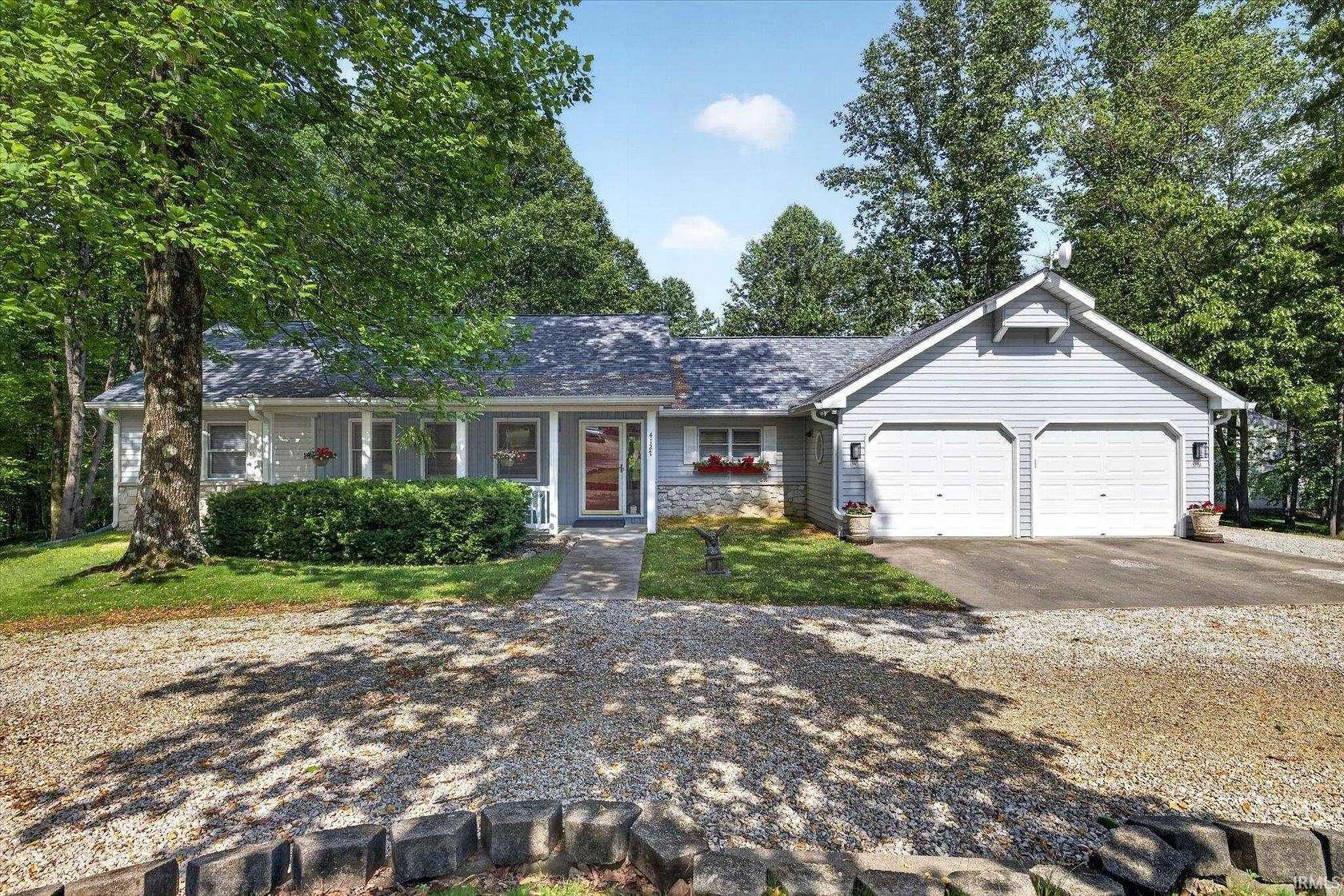 5 Acres of Land with Home for Sale in Bloomfield, Indiana