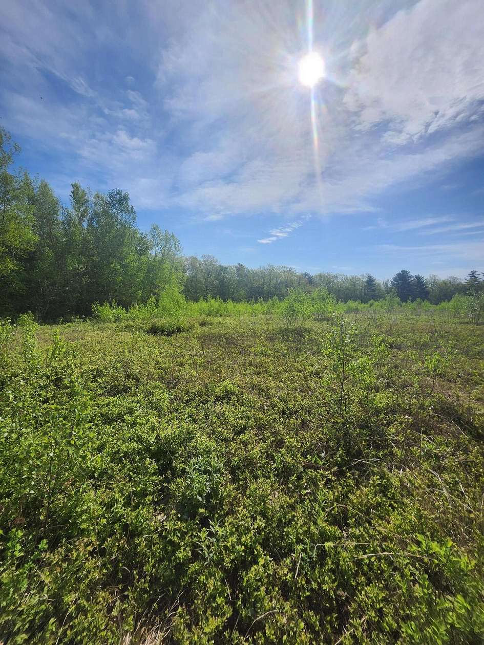 4 Acres of Residential Land for Sale in Otisfield Town, Maine