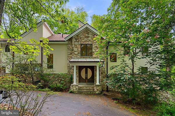 6 Acres of Land with Home for Sale in Great Falls, Virginia