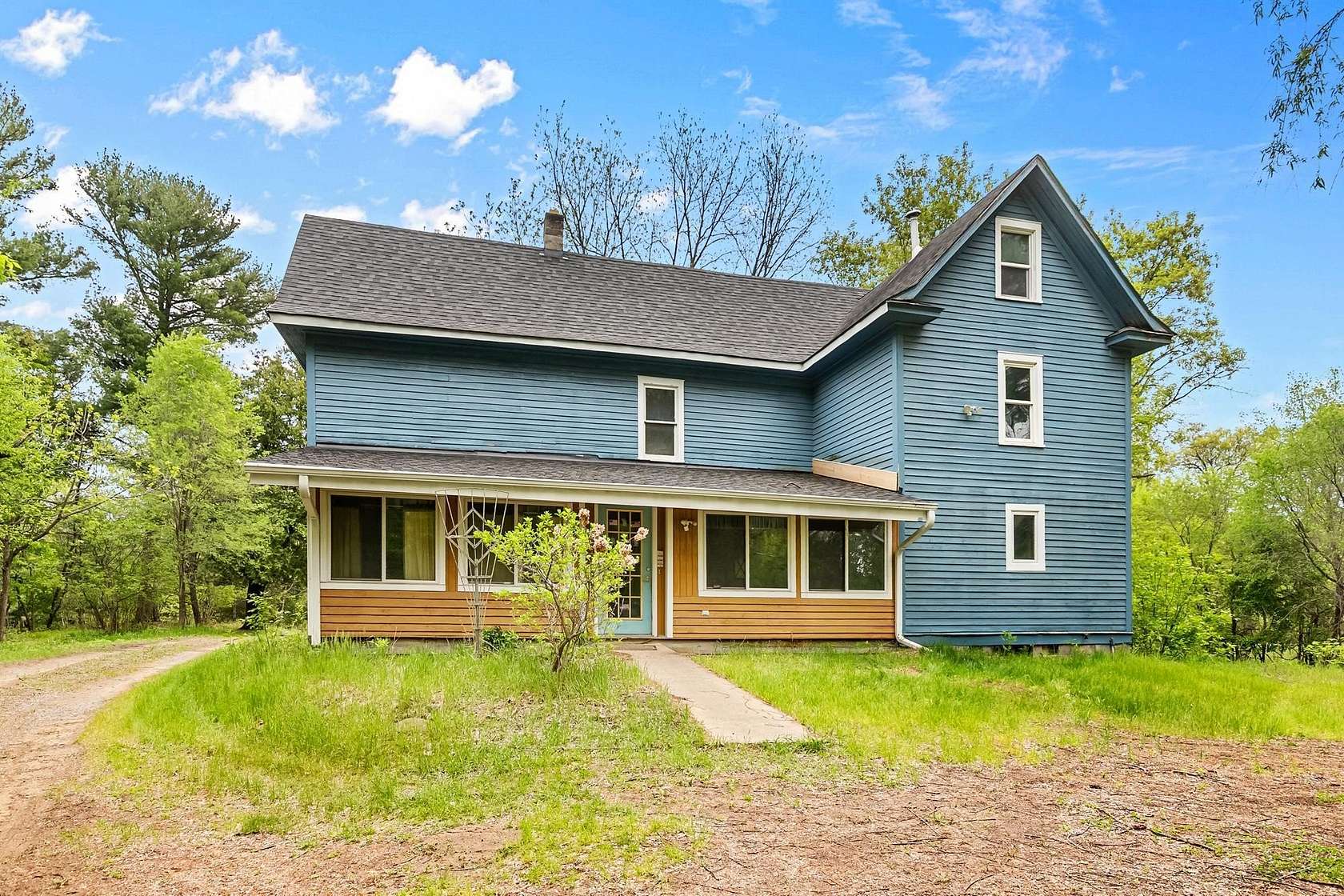 11.7 Acres of Land with Home for Sale in Wyoming, Minnesota