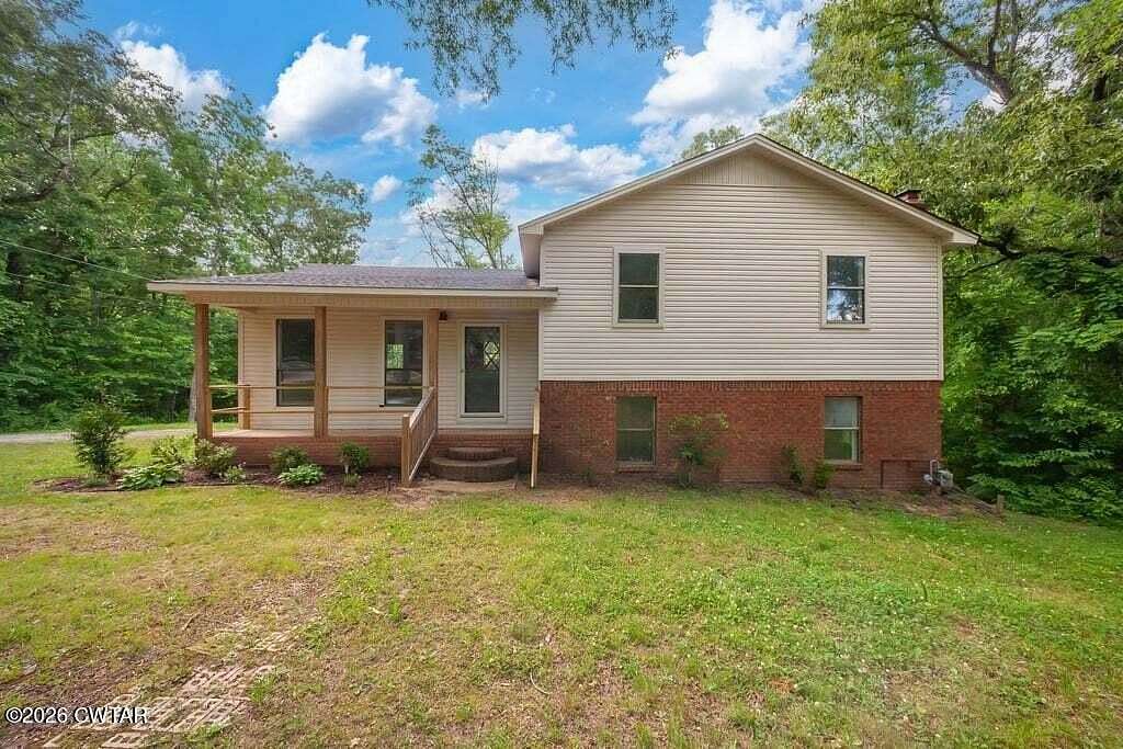 2 Acres of Land with Home for Sale in Huron, Tennessee