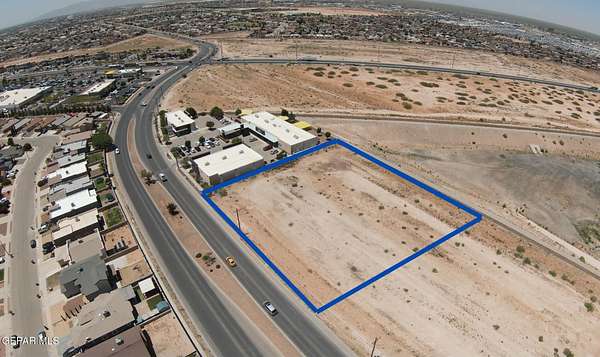 1.5 Acres of Commercial Land for Sale in El Paso, Texas