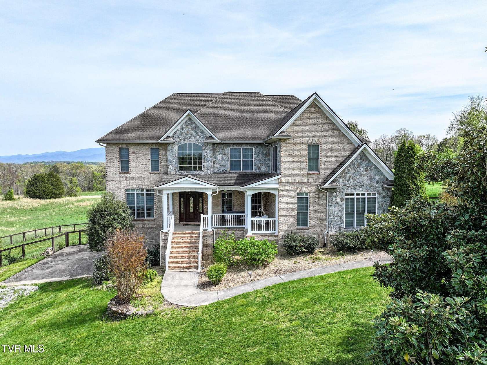 18.6 Acres of Land with Home for Sale in Greeneville, Tennessee