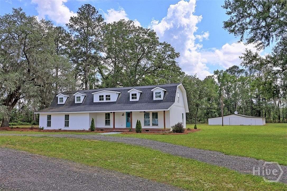 2.77 Acres of Land with Home for Sale in Pembroke, Georgia