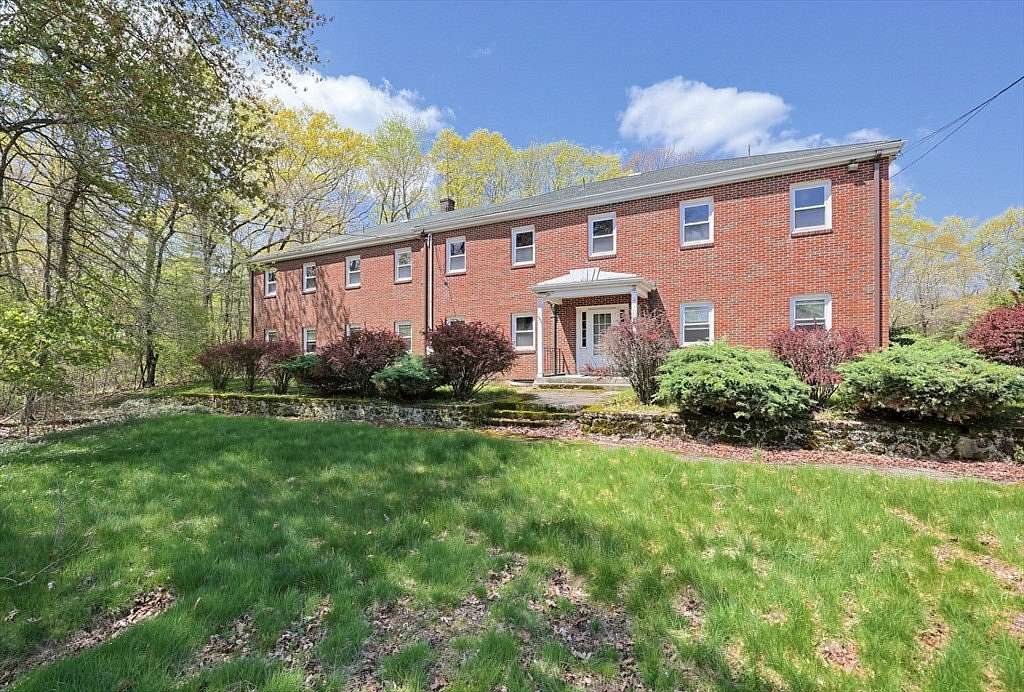Residential Land for Sale in Plainville, Massachusetts