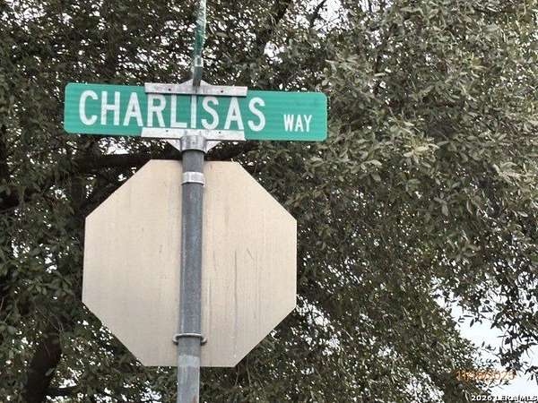 0.98 Acres of Improved Residential Land for Sale in San Antonio, Texas