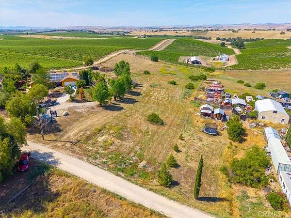 1 Acre of Residential Land for Sale in Paso Robles, California