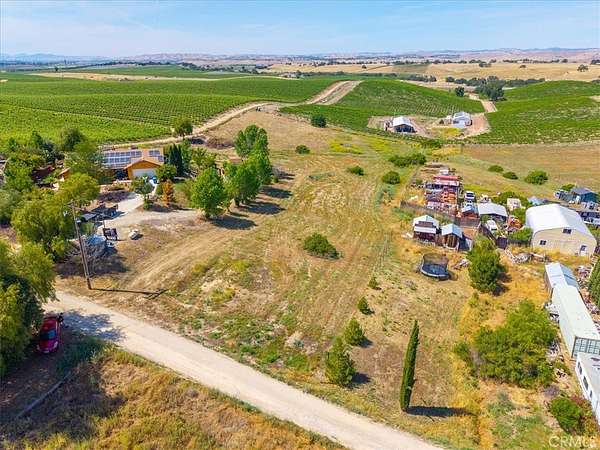 1 Acre of Land for Sale in Paso Robles, California