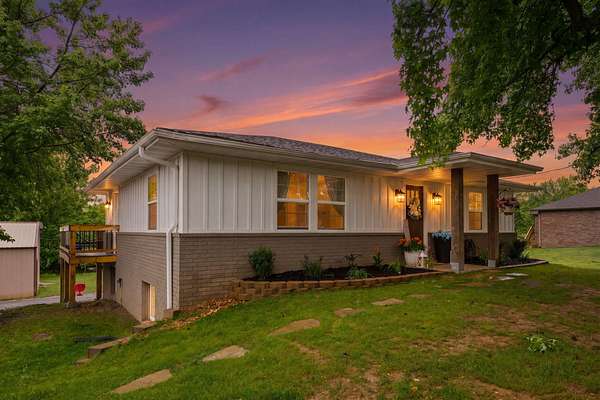 3.1 Acres of Land with Home for Sale in Ozark, Missouri
