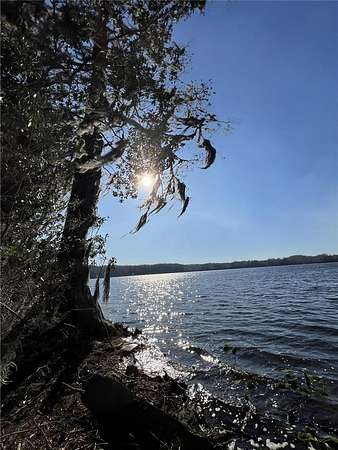 42.2 Acres of Land with Home for Sale in Waldo, Florida