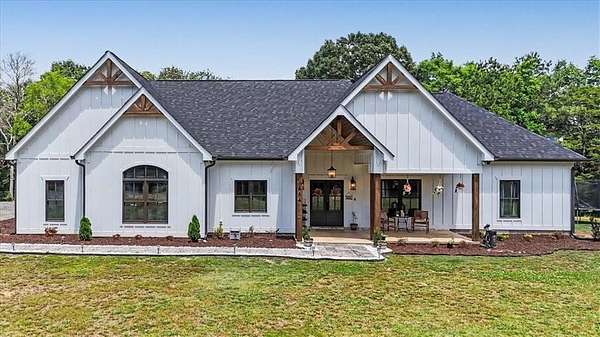 2 Acres of Land with Home for Sale in Adairsville, Georgia