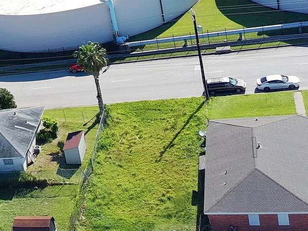 0.06 Acres of Land for Sale in Galveston, Texas