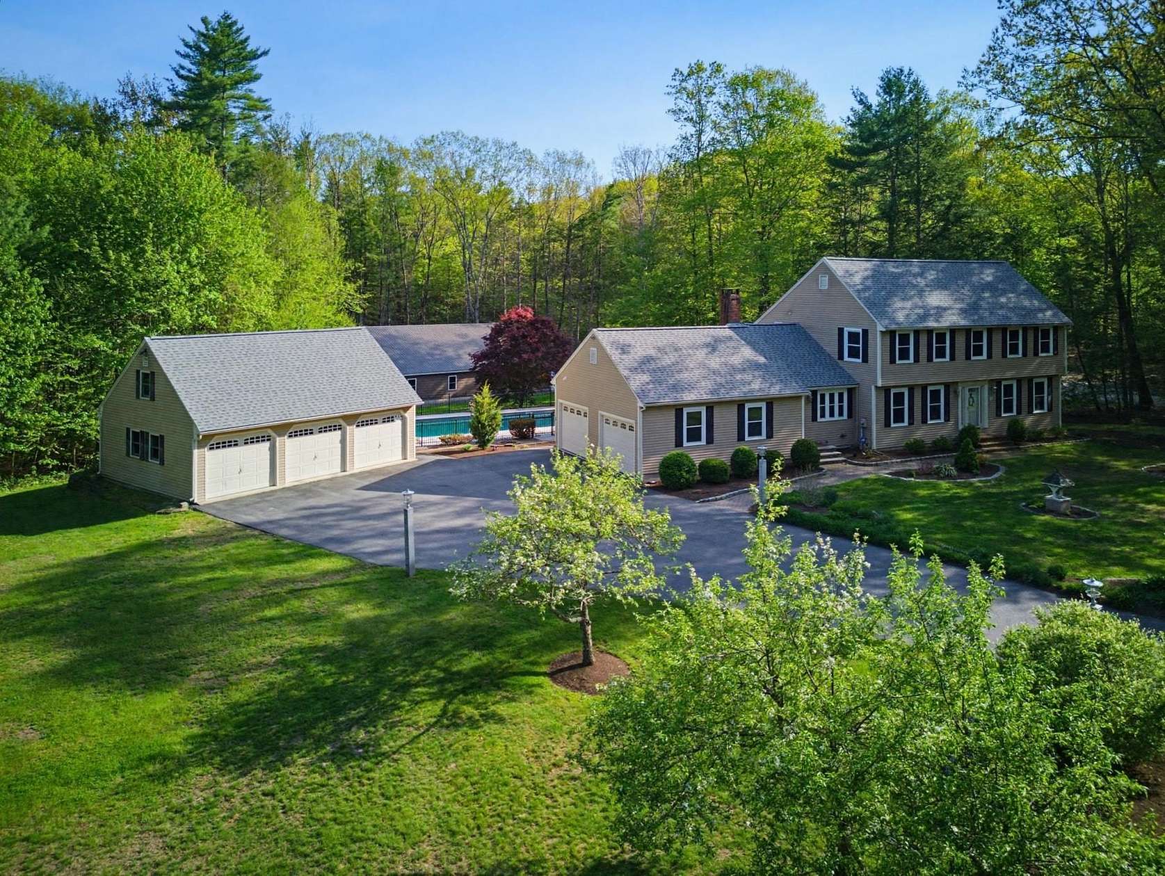 2 Acres of Land with Home for Sale in Brentwood, New Hampshire